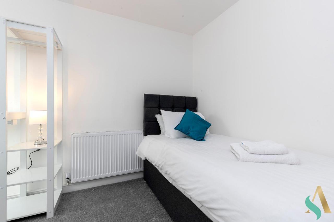 גיסבורו Globe Apartments מראה חיצוני תמונה